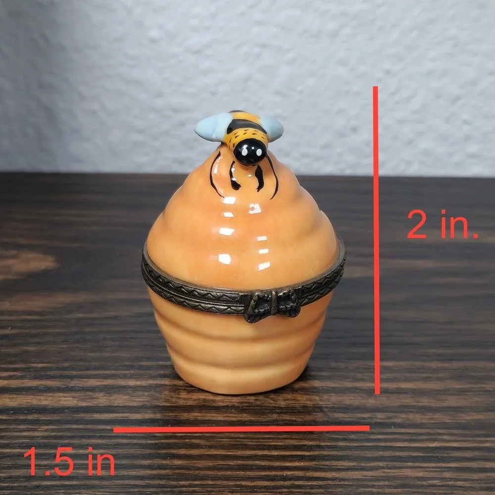 Royal Doulton Beehive Trinket Box Hinged Porcelain Bee Hinged Jewelry